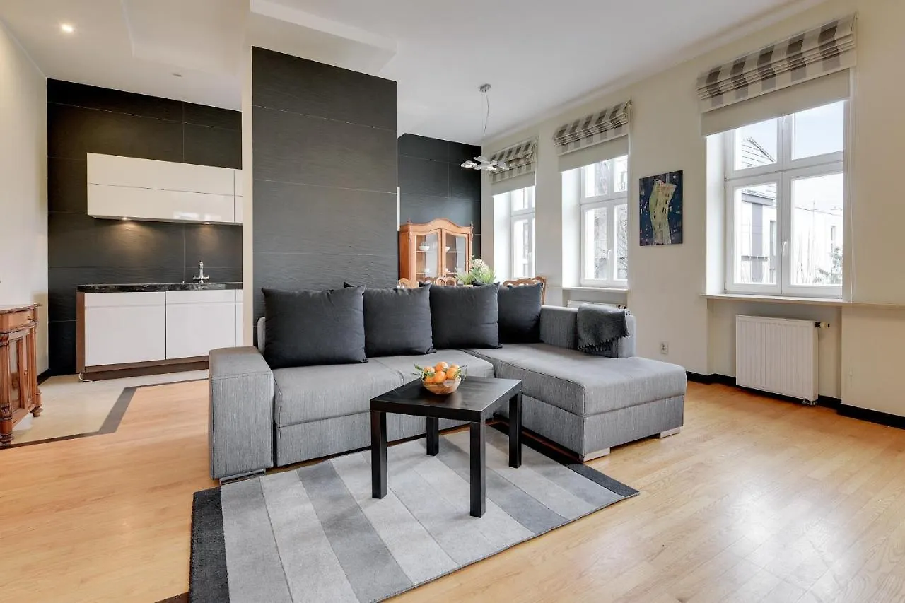 Lion Apartments - Parkowa 41M4 Plaza 2 Min Sopot 0*,  Poland